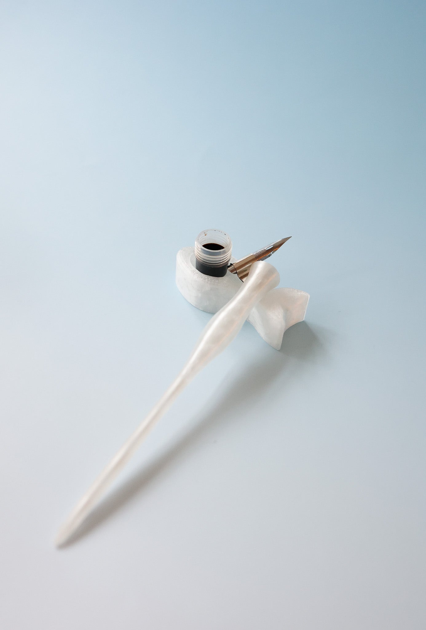 FISH | 小魚多功能筆架與墨水座